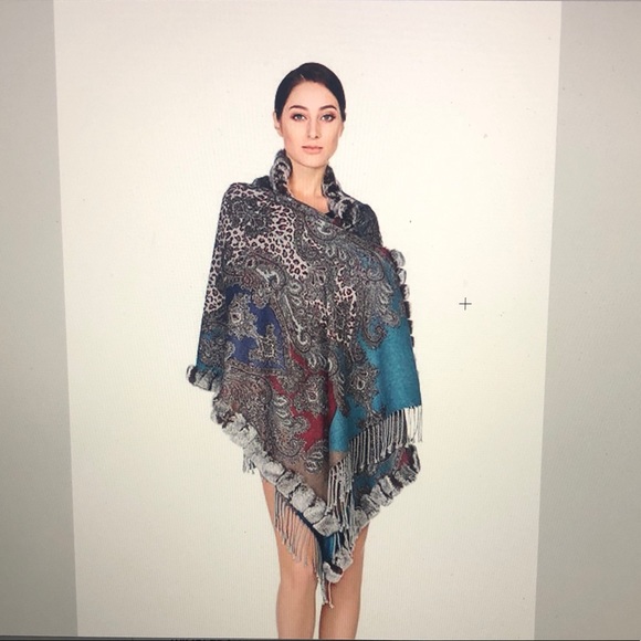 VOLARE NEW YORK CASHMERE FOX FUR WRAP SHAWL NEW - Picture 4 of 16